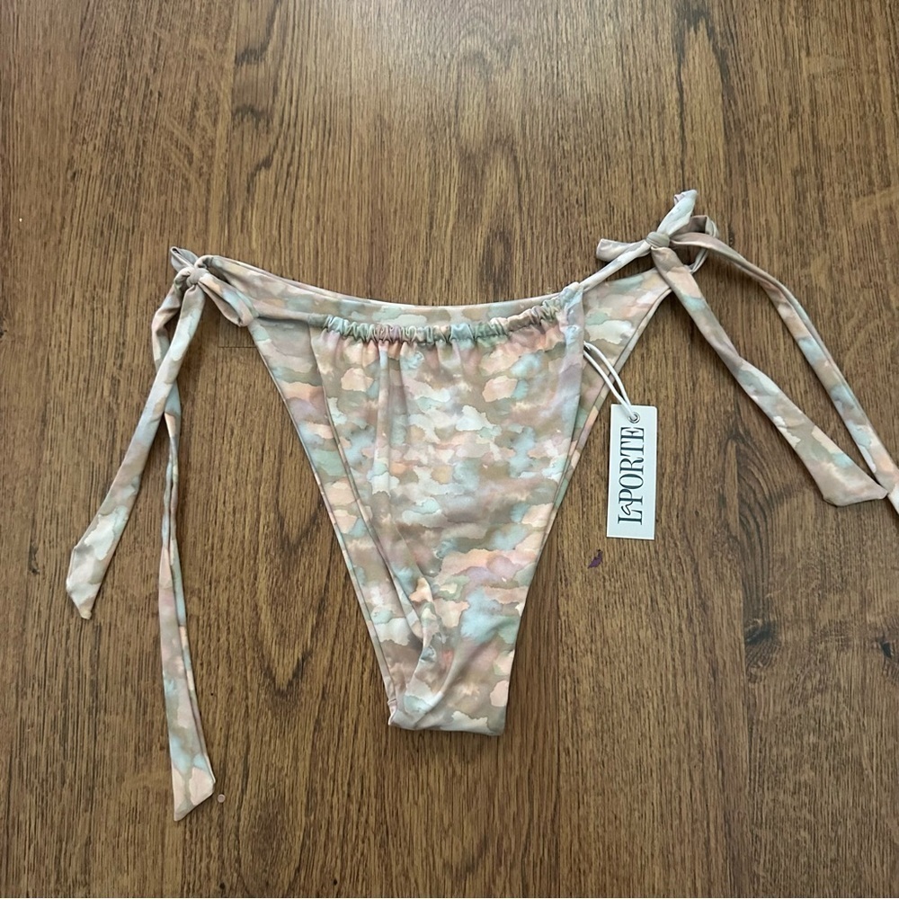 La Porte watercolor Kourtney Pastel Tie-Side Bikini Bottom size medium sexy NWT